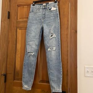 High Rise Distressed Jeans, Size 1/ 25 Regular, NWT. From local boutique.